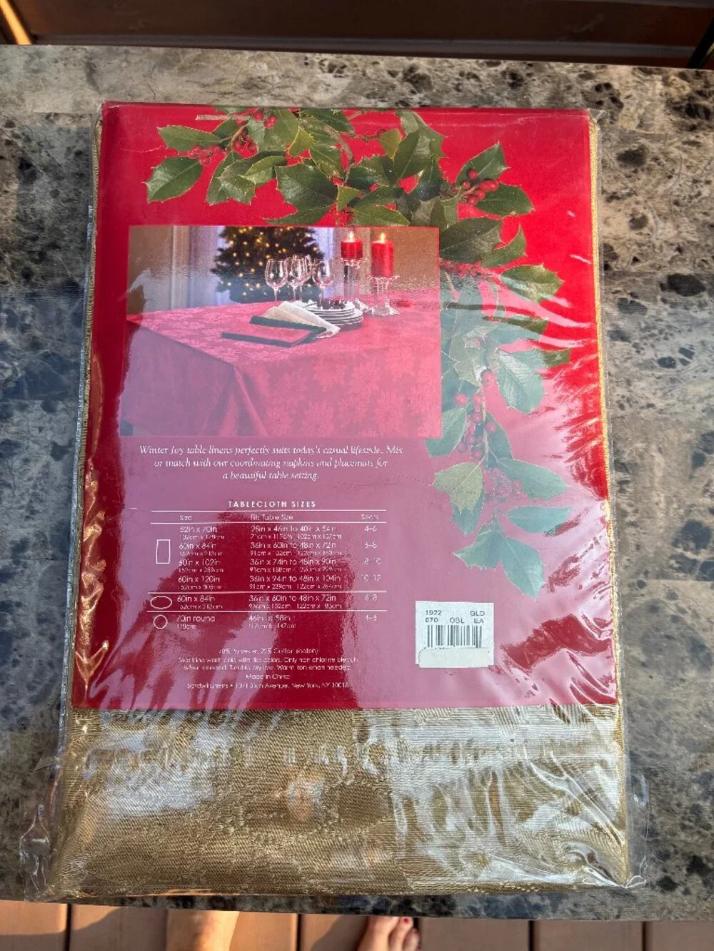 Damask Gold Oblong Holiday Poinsettia Tablecloth 52 x 70 inches